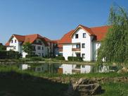 Blick auf die Seniorenwohnanlage in Schönfels